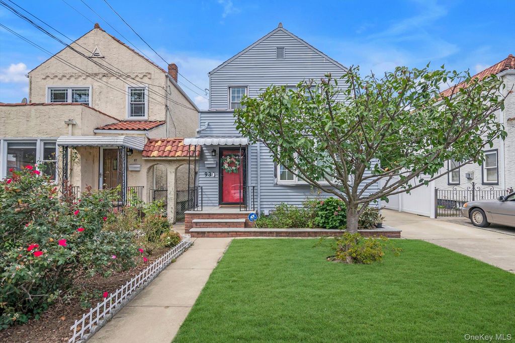 93 1st Street, New Hyde Park, NY 11040 — exterior