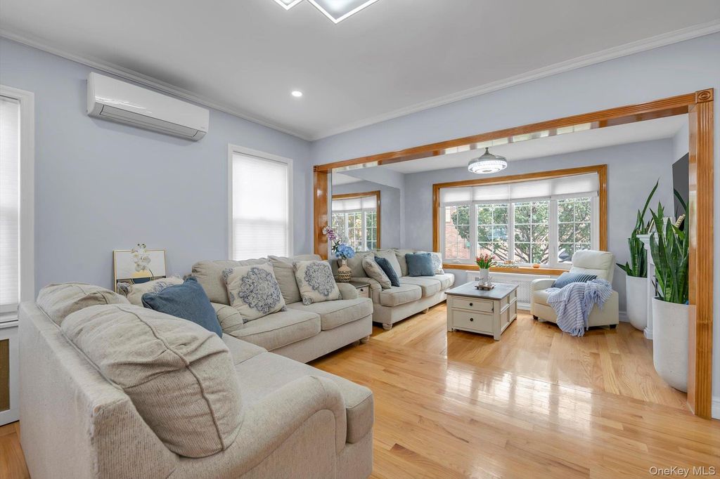 93 1st Street, New Hyde Park, NY 11040 — photo 3