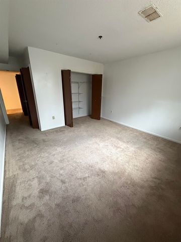 117 Cluff Crossing Rd Apt 7, Salem, NH 03079