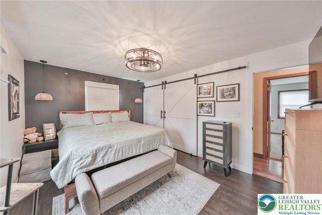 1863 Latta Street, South Whitehall Twp, PA 18104