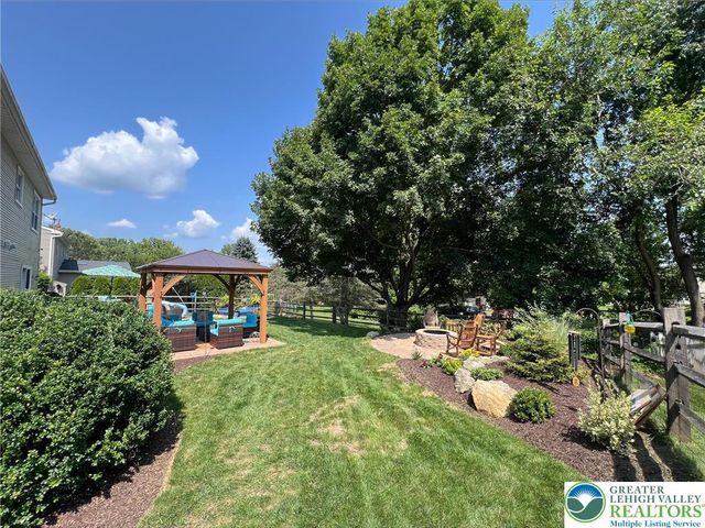 1863 Latta Street, South Whitehall Twp, PA 18104