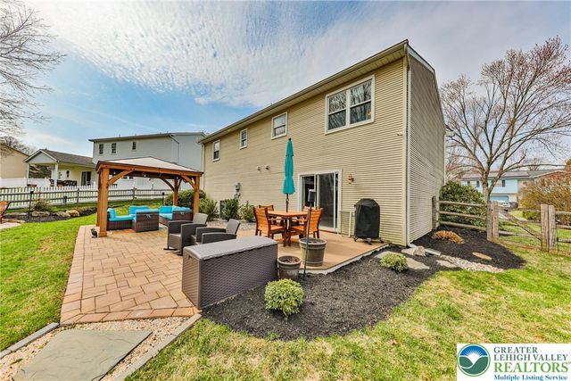 1863 Latta Street, South Whitehall Twp, PA 18104