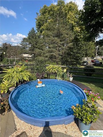 1863 Latta Street, South Whitehall Twp, PA 18104