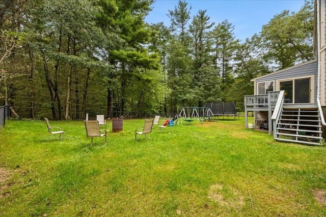 211 Cross St, Hanson, MA 02341