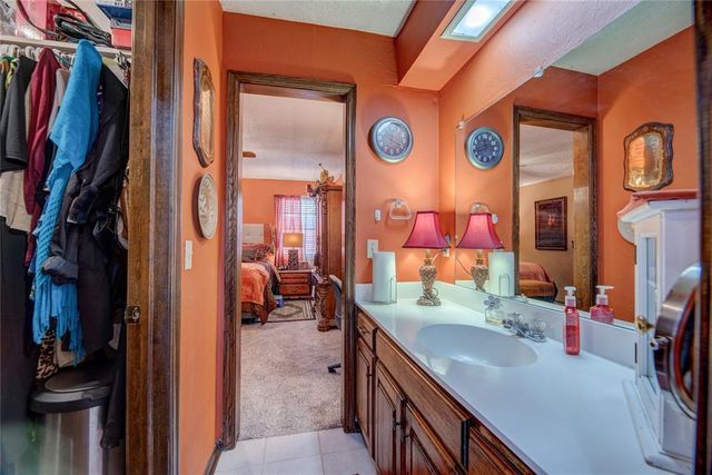 224 Chaucer Cresent Street, Midwest City, OK 73130