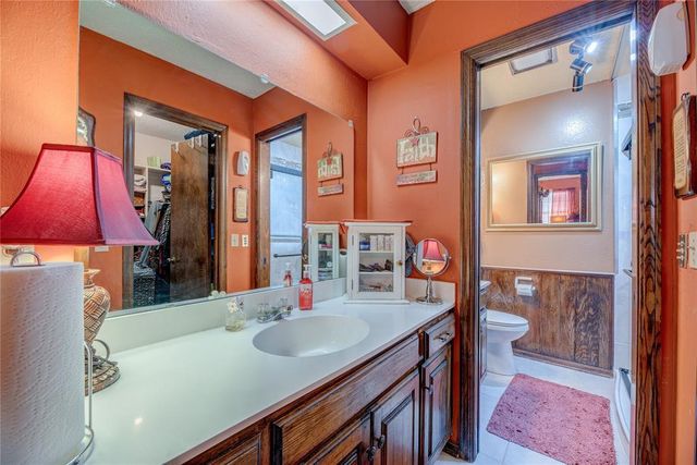 224 Chaucer Cresent Street, Midwest City, OK 73130