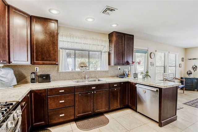 8565 Westwind Road, Las Vegas, NV 89139