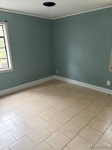 9 Montview Court, Montgomery, AL 36105