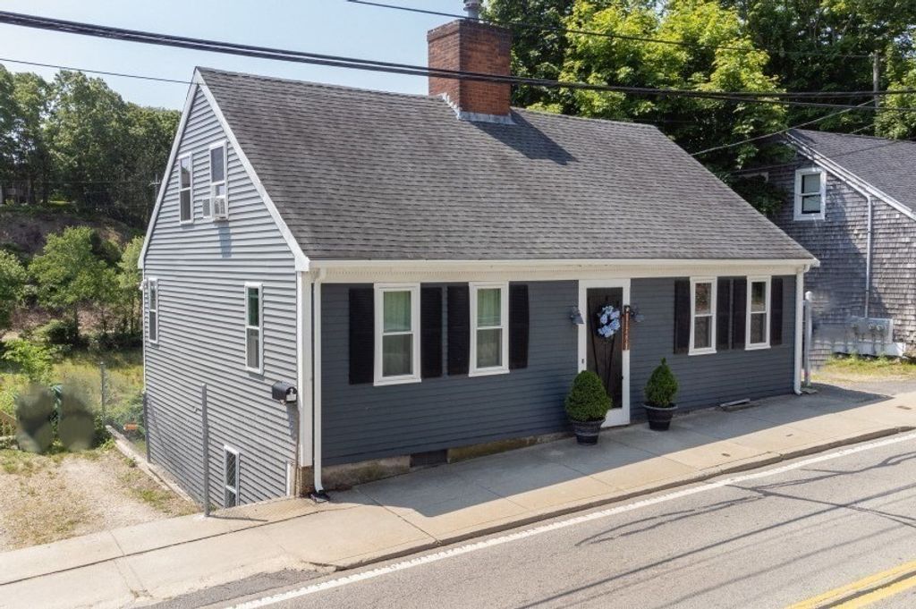 126 Summer 1, Plymouth, MA 02360