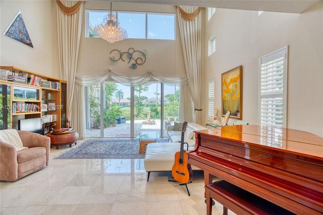 1207 General Pointe Trce, Palm Beach Gardens, FL 33418