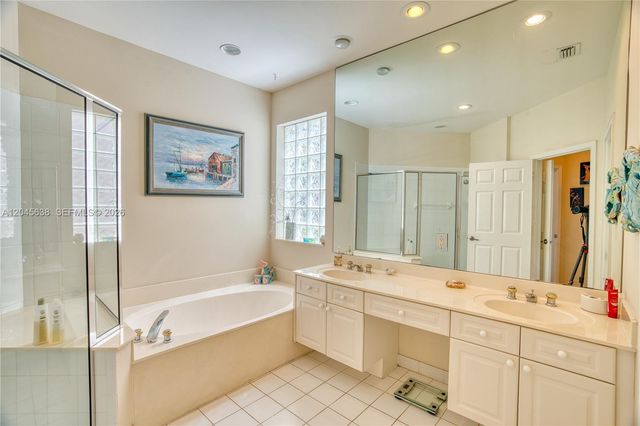 1207 General Pointe Trce, Palm Beach Gardens, FL 33418
