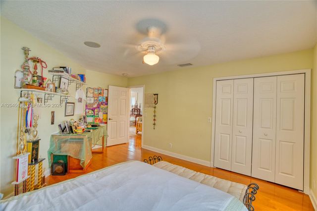 1207 General Pointe Trce, Palm Beach Gardens, FL 33418
