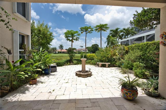 1207 General Pointe Trce, Palm Beach Gardens, FL 33418