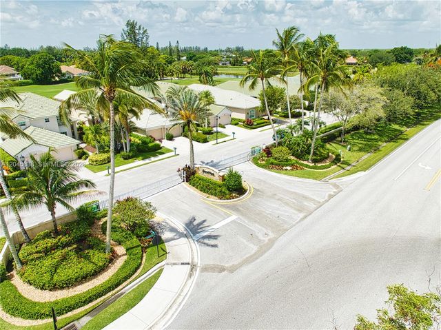 1207 General Pointe Trce, Palm Beach Gardens, FL 33418