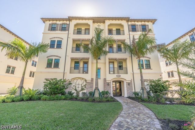 16364 Viansa WAY 202, Naples, FL 34110