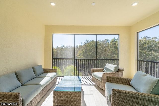16364 Viansa WAY 202, Naples, FL 34110