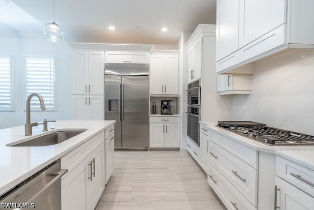16364 Viansa WAY 202, Naples, FL 34110