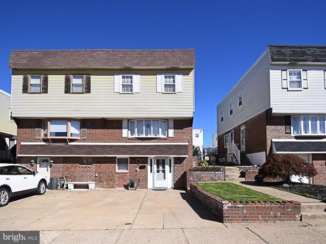 3827 VIOLET DR, Philadelphia, PA 19154