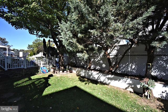 3827 VIOLET DR, Philadelphia, PA 19154