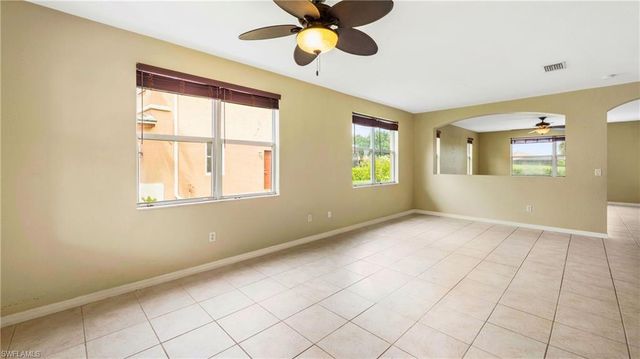 1703 Sarazen PL, Naples, FL 34120