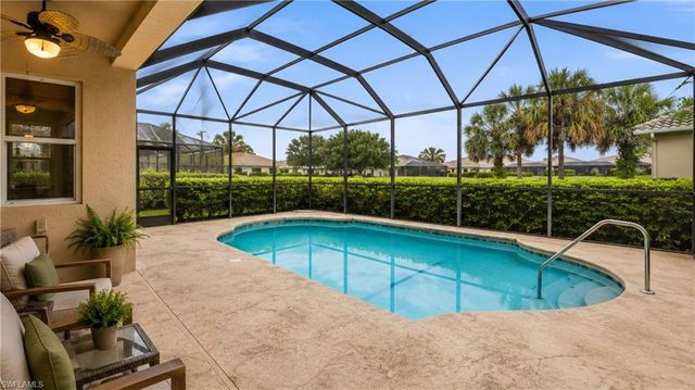 1703 Sarazen PL, Naples, FL 34120