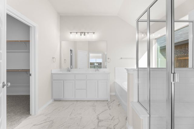 1141 Avery Road, Granbury, TX 76049