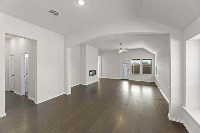 1141 Avery Road, Granbury, TX 76049