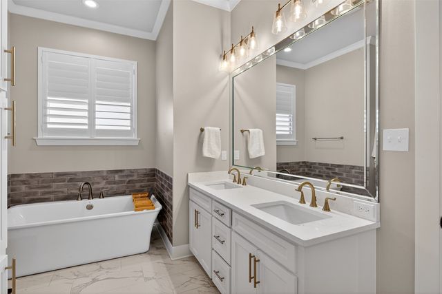 460 Stacey Lane, Bossier City, LA 71111