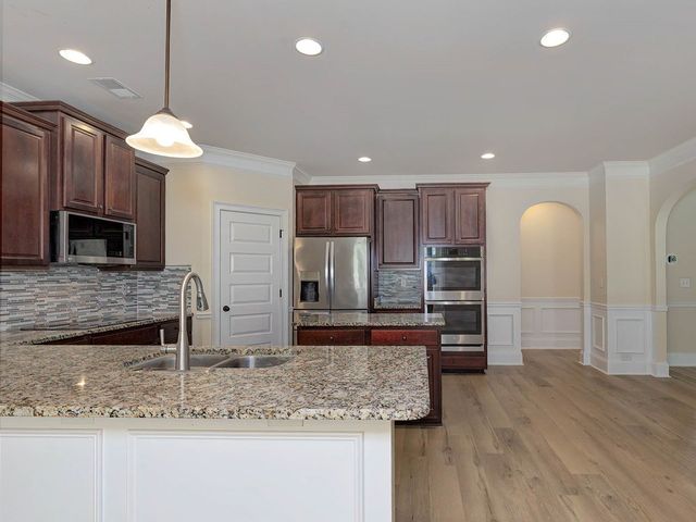 3 Caen Court, Fort Mitchell, AL 36856