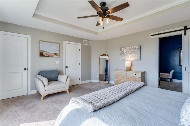 706 S Saint Andrews Cir, Wichita, KS 67230