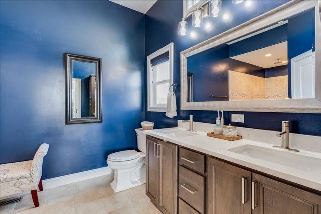 706 S Saint Andrews Cir, Wichita, KS 67230