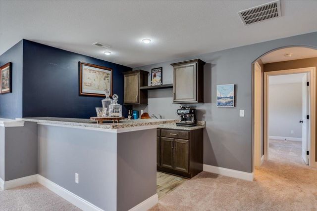 706 S Saint Andrews Cir, Wichita, KS 67230