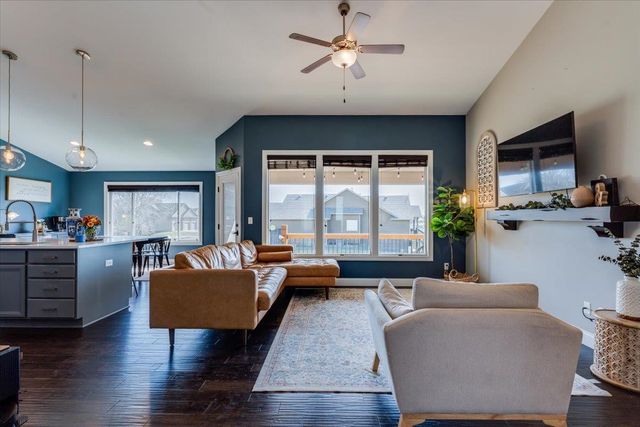 706 S Saint Andrews Cir, Wichita, KS 67230