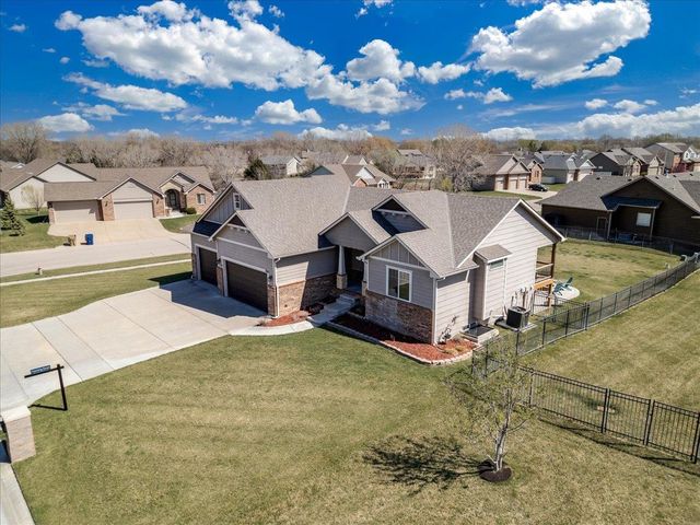 706 S Saint Andrews Cir, Wichita, KS 67230