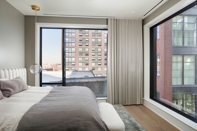 21 N May Street 503, Chicago, IL 60607