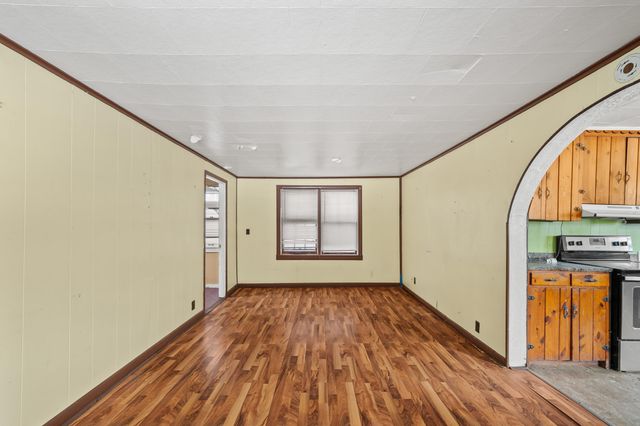 318 S Whittaker Street, New Buffalo, MI 49117