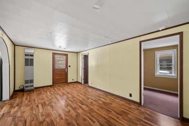 318 S Whittaker Street, New Buffalo, MI 49117