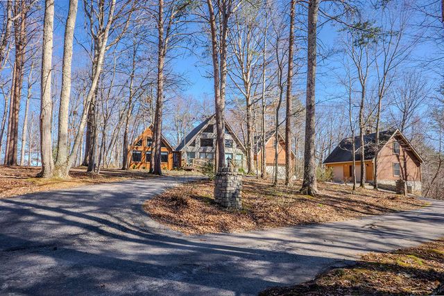 111 Horse Cove Road, Berea, KY 40403