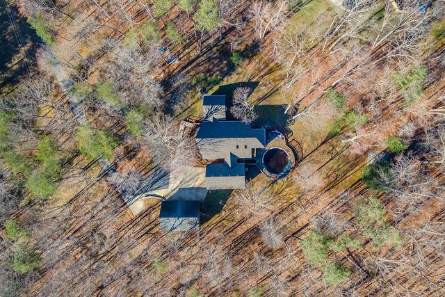 111 Horse Cove Road, Berea, KY 40403