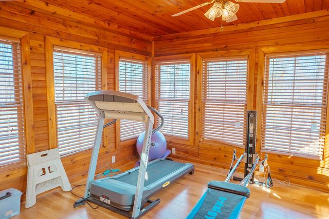 111 Horse Cove Road, Berea, KY 40403