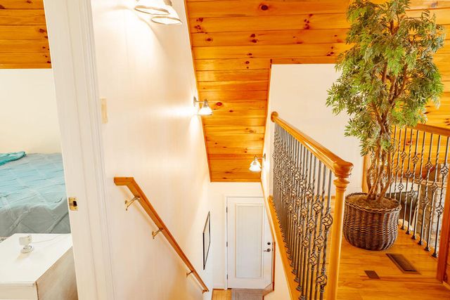 111 Horse Cove Road, Berea, KY 40403