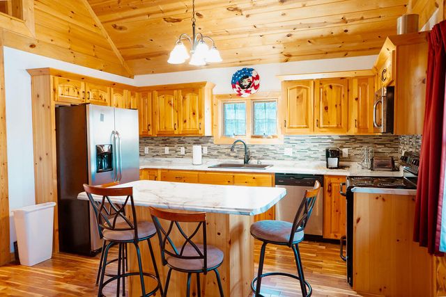 111 Horse Cove Road, Berea, KY 40403