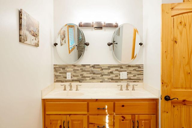 111 Horse Cove Road, Berea, KY 40403