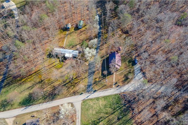 111 Horse Cove Road, Berea, KY 40403