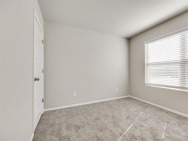541 SE 7th Place, Newcastle, OK 73065