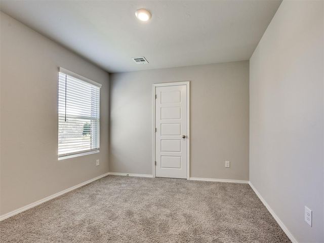 541 SE 7th Place, Newcastle, OK 73065