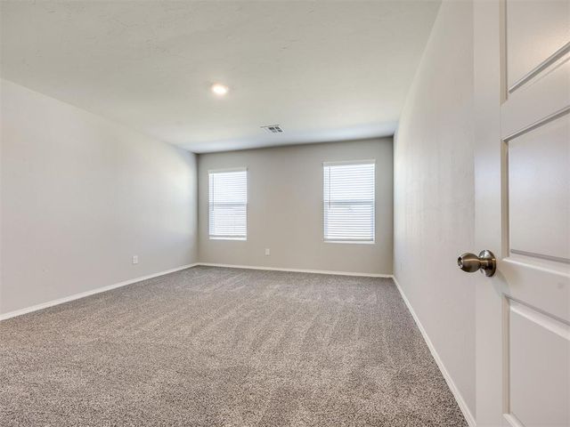 541 SE 7th Place, Newcastle, OK 73065