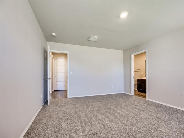 541 SE 7th Place, Newcastle, OK 73065