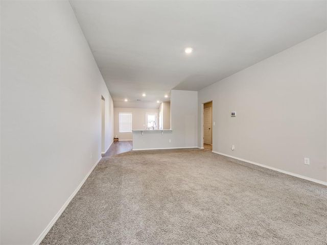 541 SE 7th Place, Newcastle, OK 73065