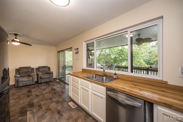 7529 Woodland Drive, Cedar Hill, MO 63016